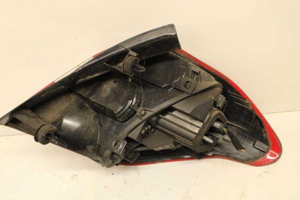 FEU ARRIERE GAUCHE CITROEN C4 11/2010-2015 - Vue 2